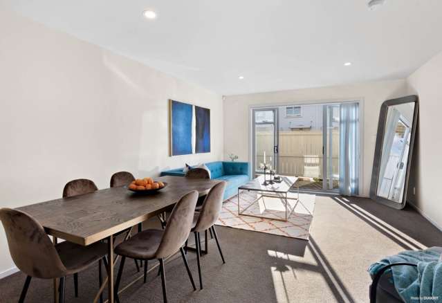 Lovely 2 storey unit with 2 bedrooms and 1 bat...