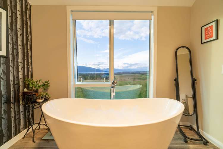 113 Ramparts Road Te Anau_18