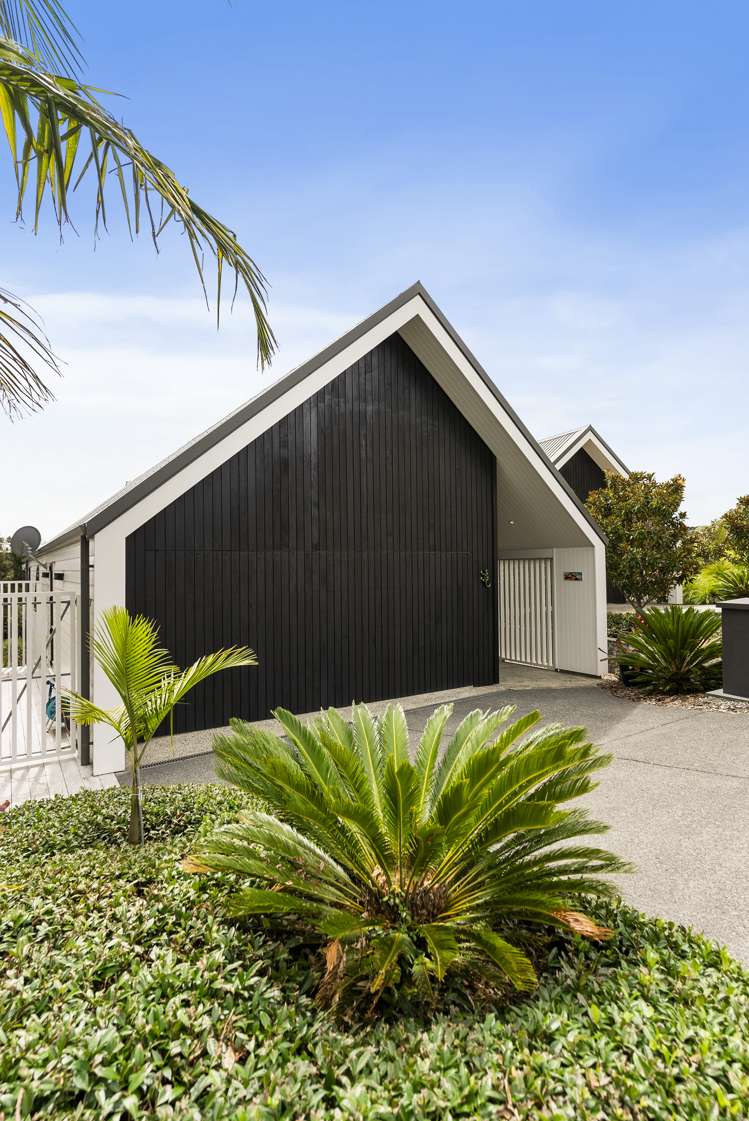 169 Jack Lachlan Drive Beachlands_32