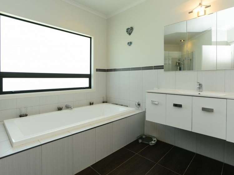 17 The Loop Meeanee_11