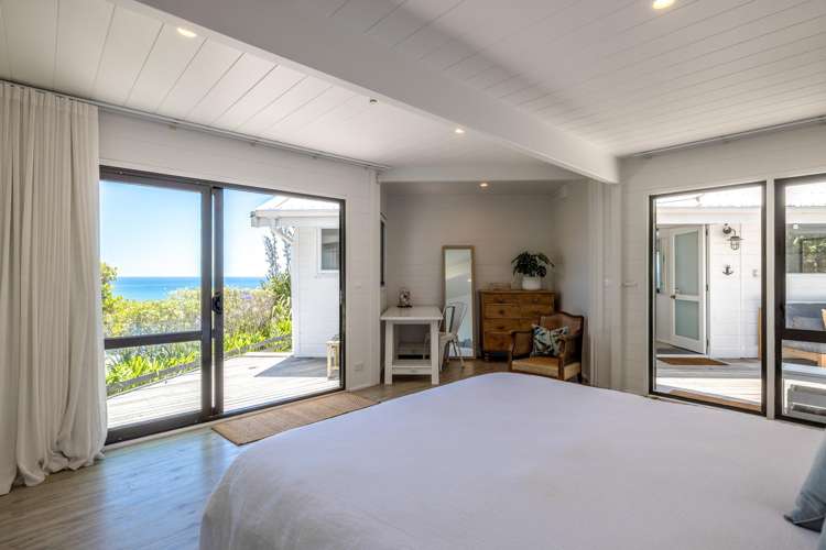 394 Sea View Road Onetangi_12