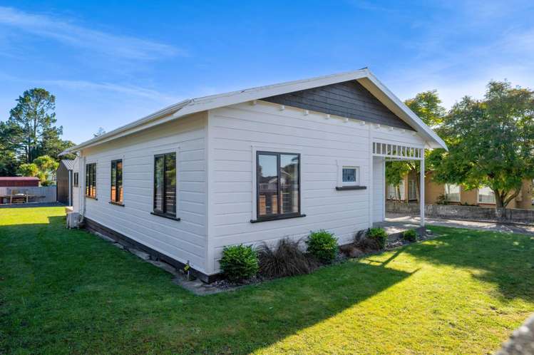 22 Olivia Street Stratford_22