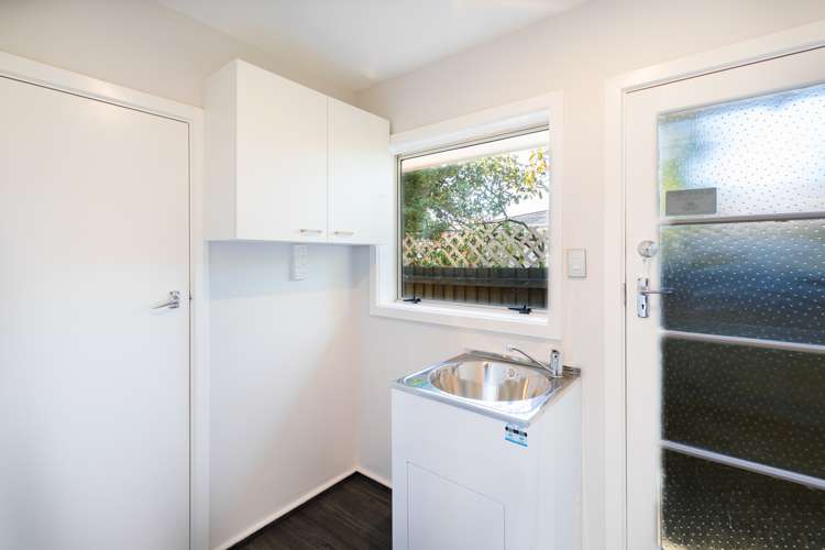 33 Chartwell Street Burwood_13