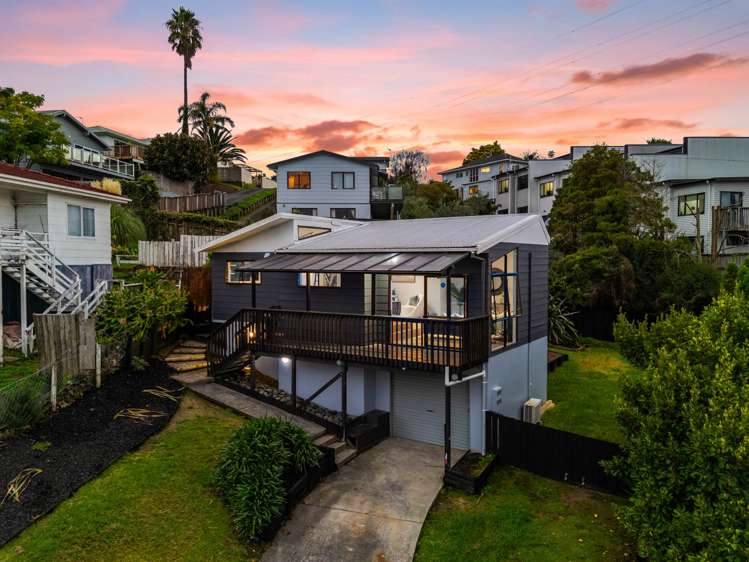 13 Frosses Place Massey_15