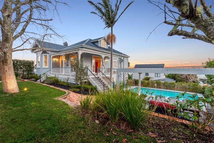 1/12 Mariposa Crescent Birkenhead_18