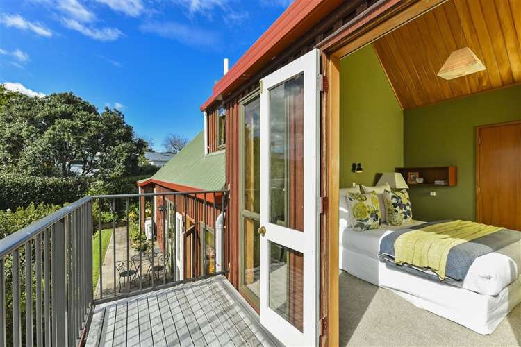 5 Morrison Avenue Narrow Neck_10