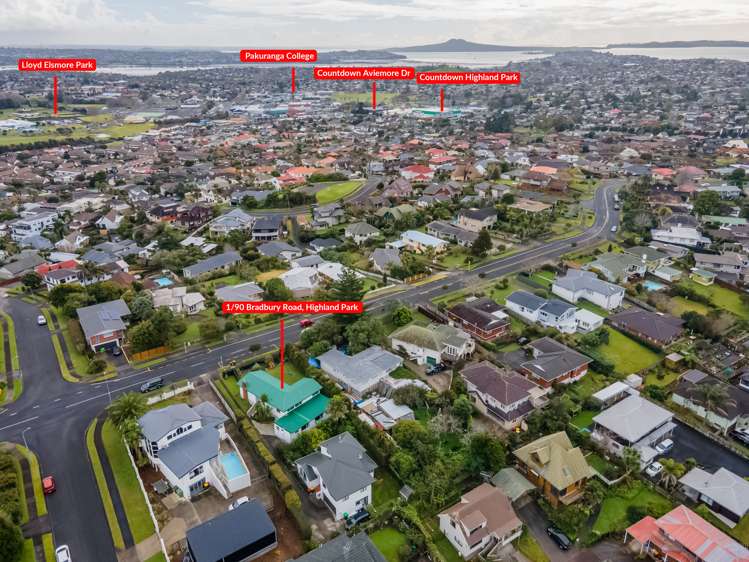 1/90 Bradbury Road Botany Downs_22