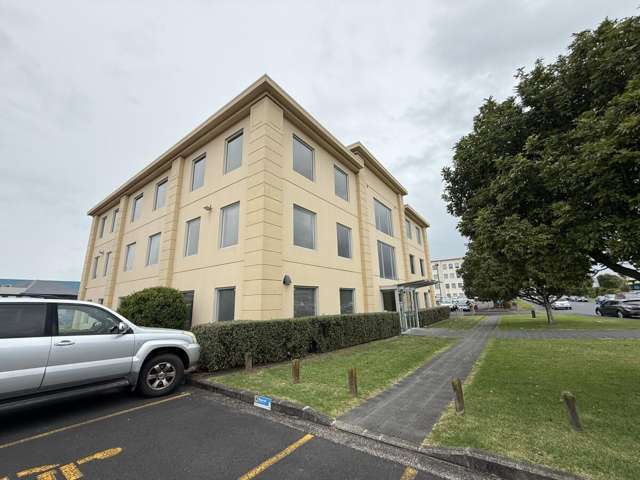 39 Paramount Drive Henderson_3