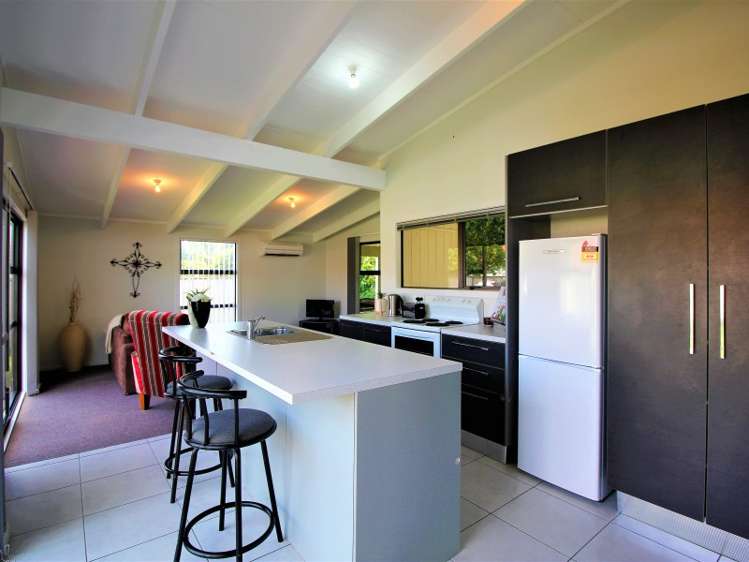 32a Pine Avenue Bader_3