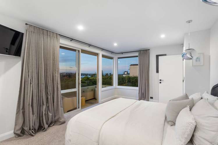 252 Lake Road Hauraki_13