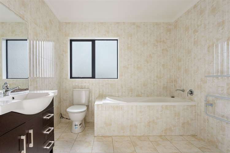 28 Mili Way Ranui_10