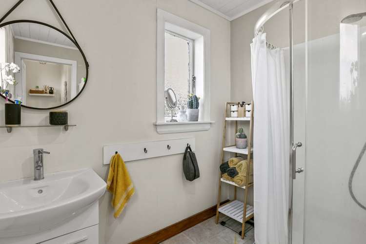 19 Harriet Place Whalers Gate_13