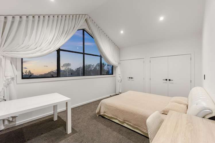4 Taku Close Long Bay_30