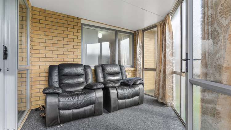 32 Pooles Road Greerton_11