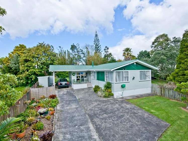 82a Woodglen Road Glen Eden_16