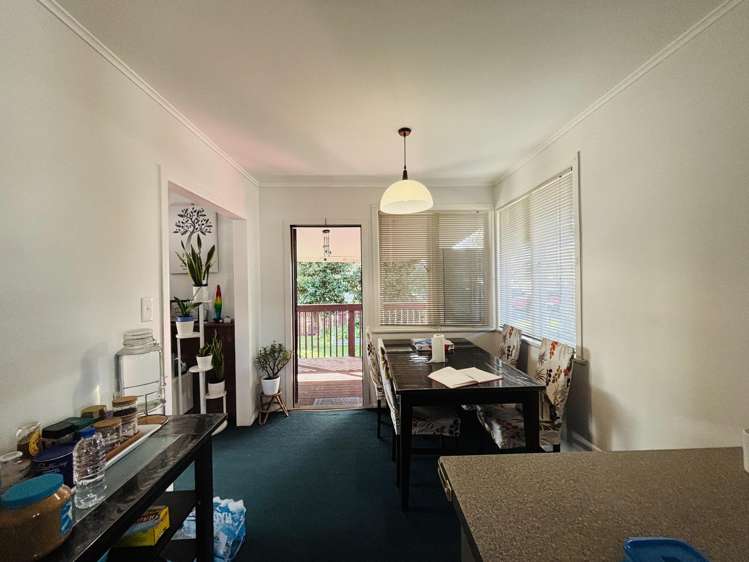 1/10 Chartwell Ave Glenfield_9