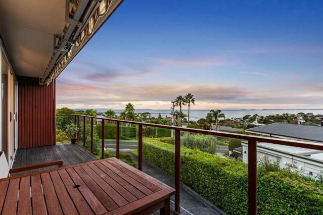 Stunning Coastal Living in Campbells Bay