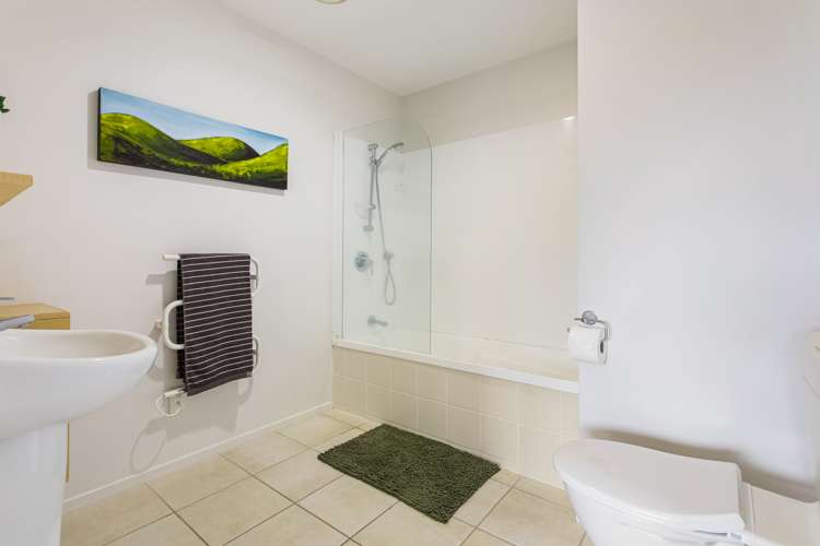 10 Nagle Place Golflands_9