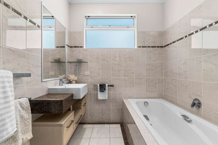 27 Taranui Place Mangawhai Heads_32