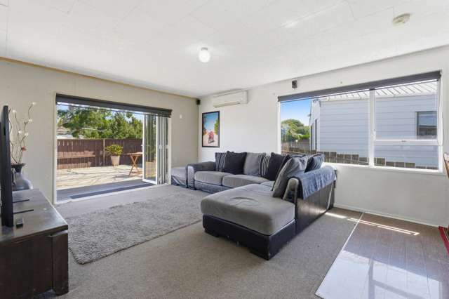 11 Ngatira Place Clendon Park_3