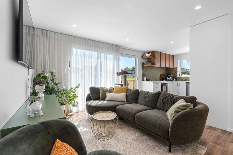 51 Woodleigh Street Frankleigh Park_21