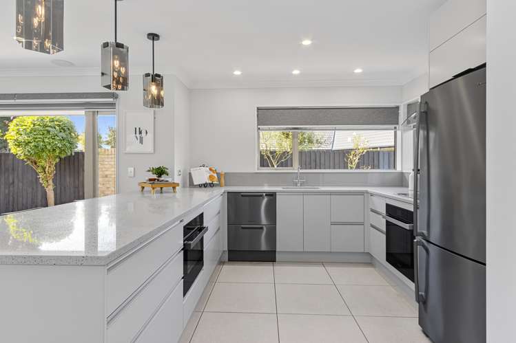 17 Ruahine Place Parklands_11