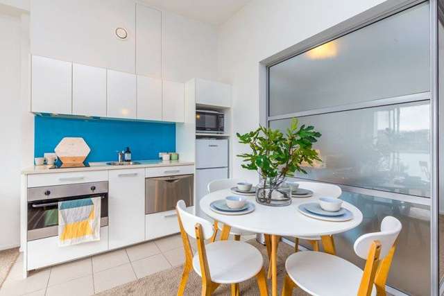 406/155 Beach Road Auckland Central_4