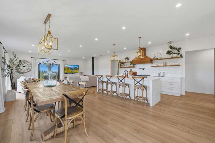 29 Humphries Road Waimumu_9