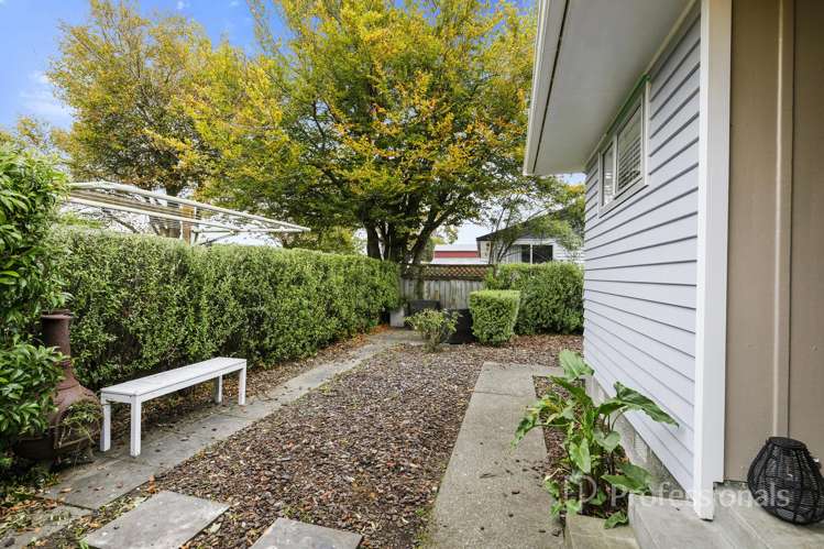 3 Norfolk Street Belmont_14
