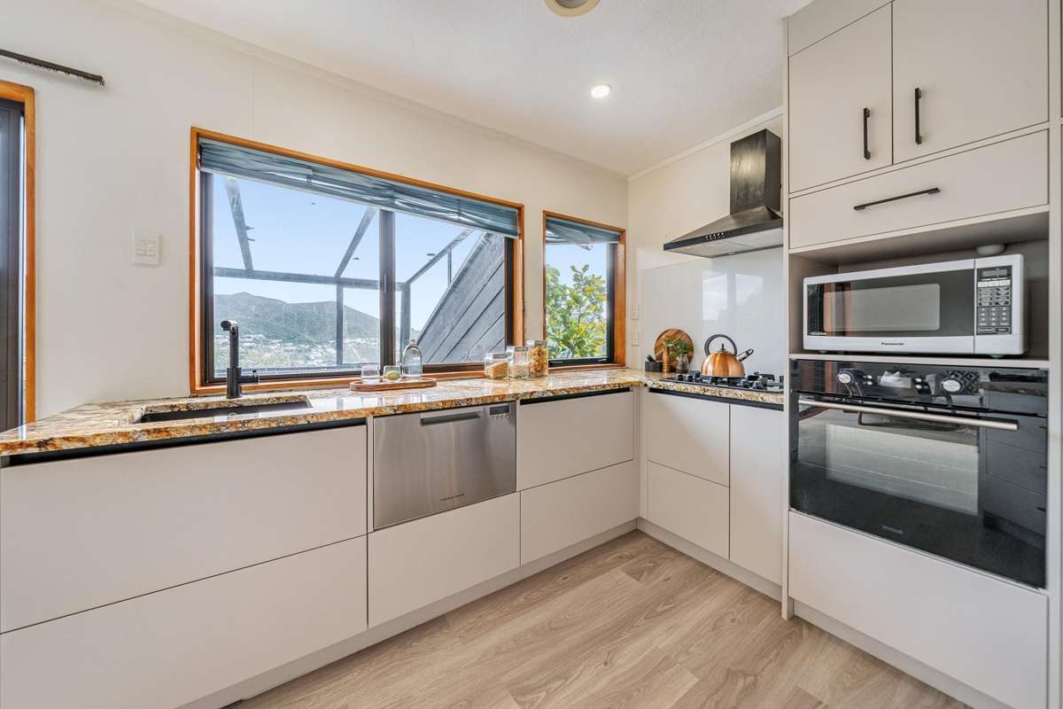16A Parklands Drive_3