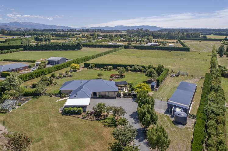 9 Mulholland Drive Darfield_24