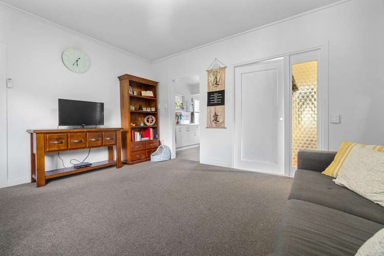 79 Russell Road Huntly_2