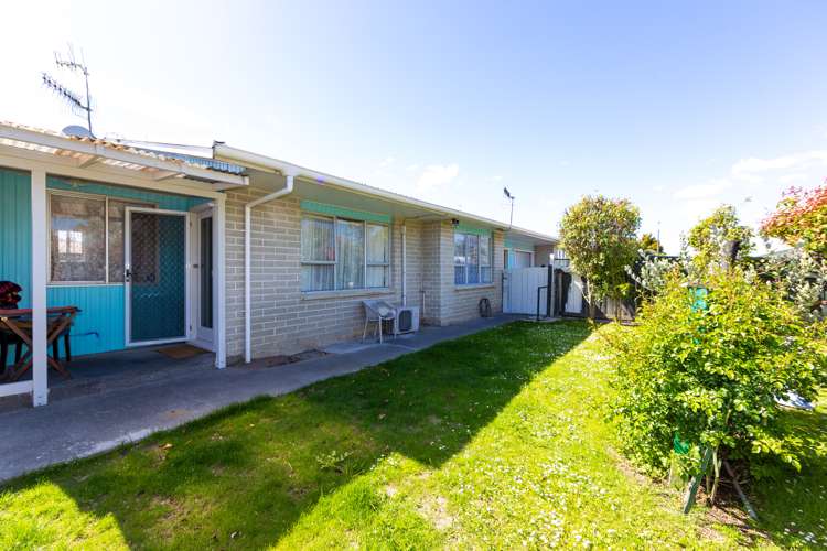 2b Lorne Place Flaxmere_6