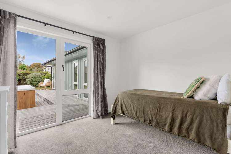 8A Bronte Place Leamington_15