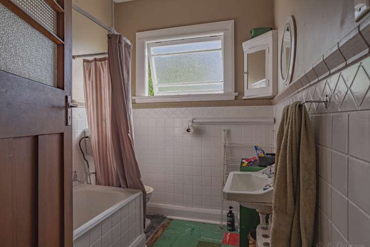 1/3 Te Weka Street Maori Hill_6