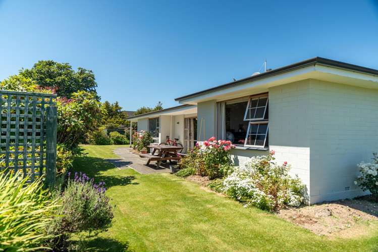 534 Queens Drive Rosedale_16