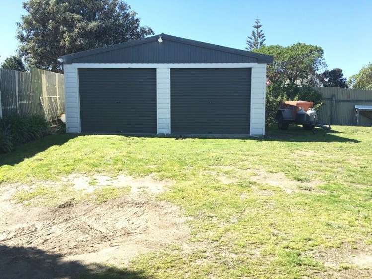 36 Kahukura Avenue Waitarere Beach_11