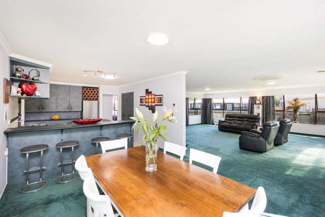 9 Chrystal Street Foxton Beach_1