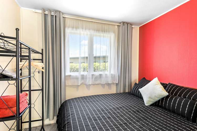 39 Bishop Road Parapara_5