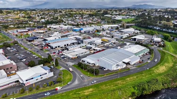 10 Smart Road Waiwhakaiho_18