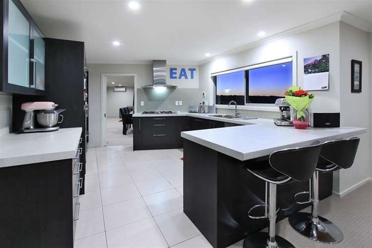 28 Kahurangi Heights Aotea_1