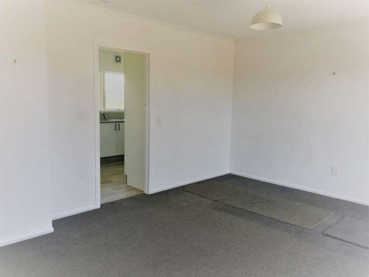 4/13 Stanley Avenue Milford_8