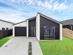 Brand New, Modern Living in Te Kauwhata!