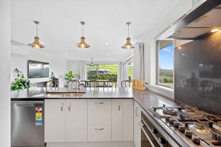 6 Hayes Lane Kaiwaka_9