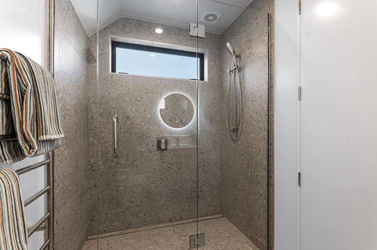 9/200 Main North Road Redwood_11