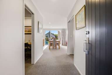 32 and 34 Ngahana Place_4