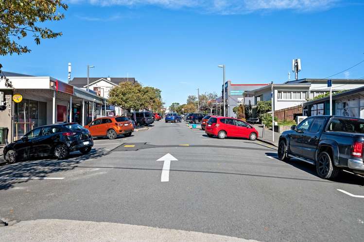 2/18 Agra Crescent Khandallah_13