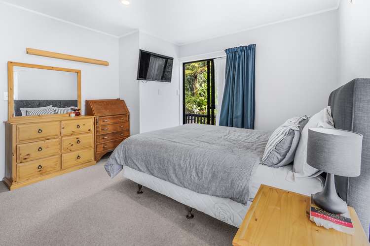 64 Pelorus Street Glenview_12