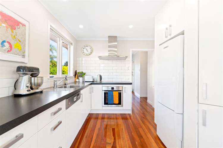 4 Mayburn Road Te Atatu Peninsula_5