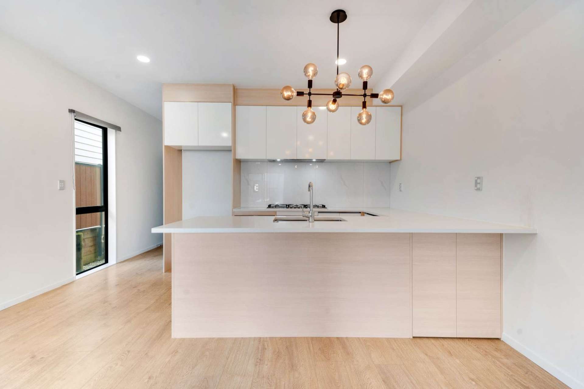 3A Frontier Lane Flat Bush_0